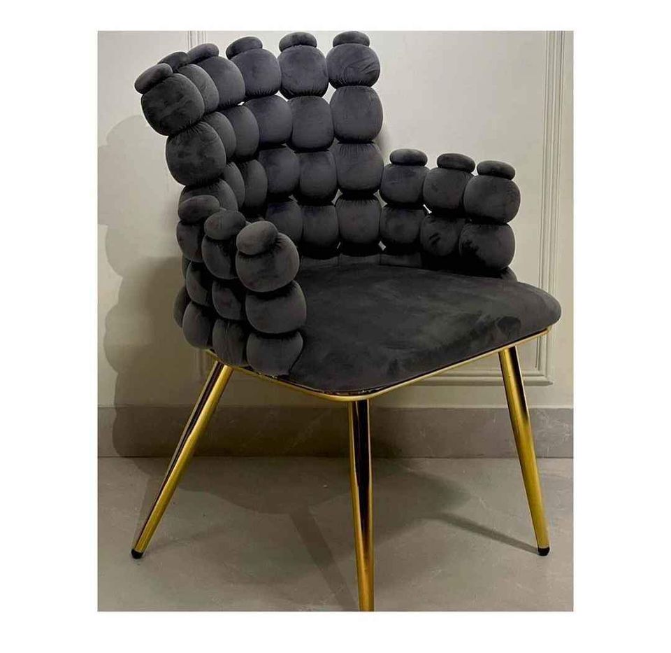 Raya Velvet Chair