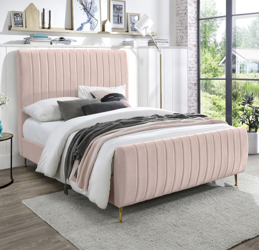 Avenna Sleigh Bed